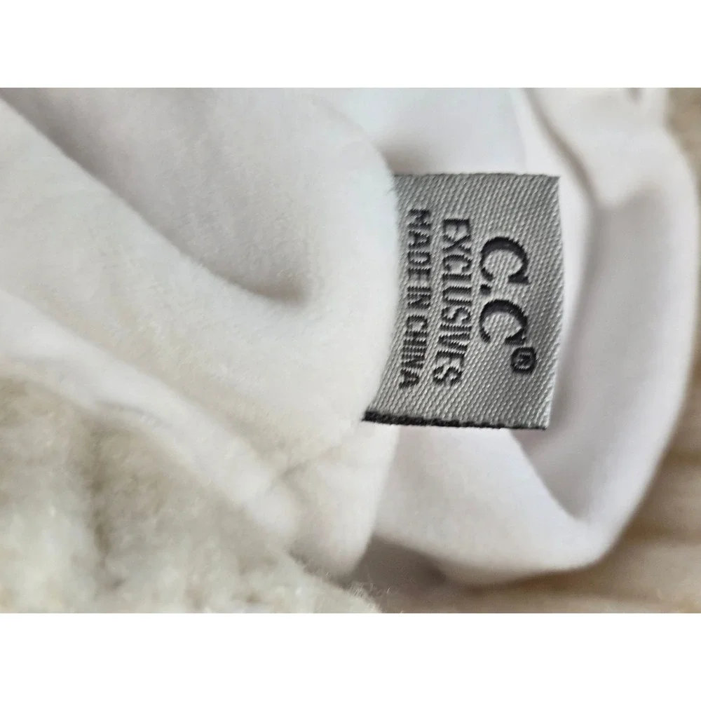 CC Kids Ivory Ribbed Knit Double Pom Beanie Hat Faux Fur Winter Warm RN